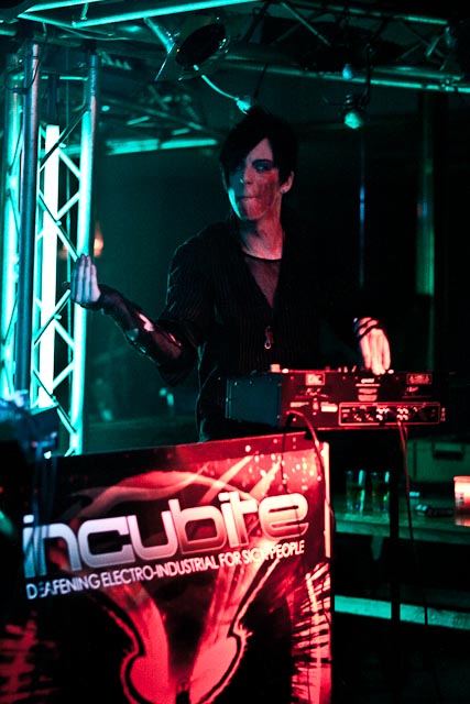 Incubite