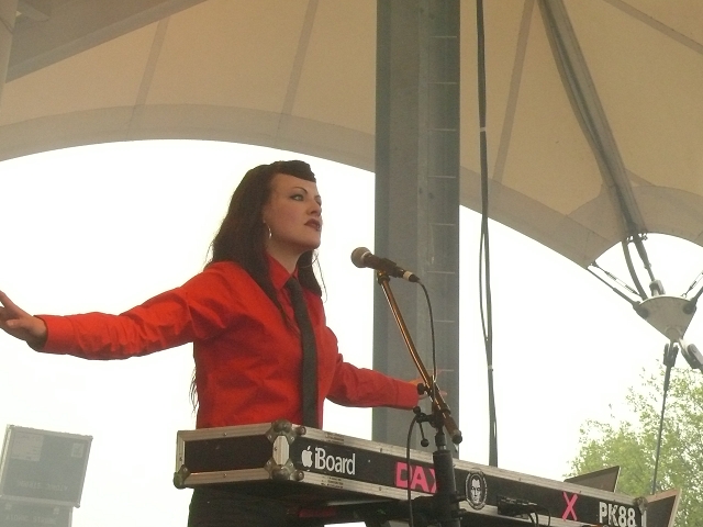 Apoptygma Berzerk