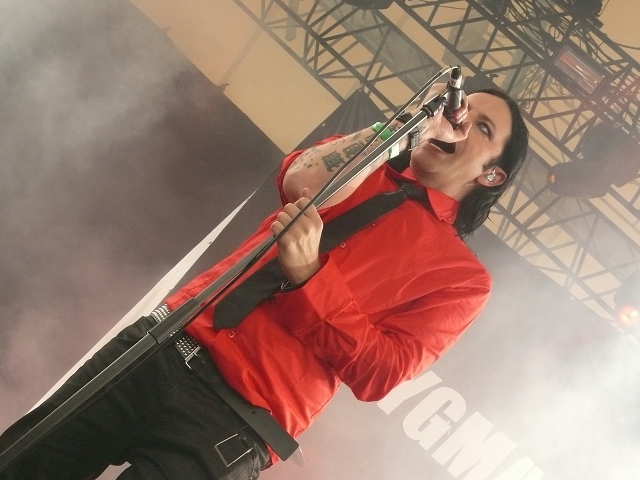 Apoptygma Berzerk