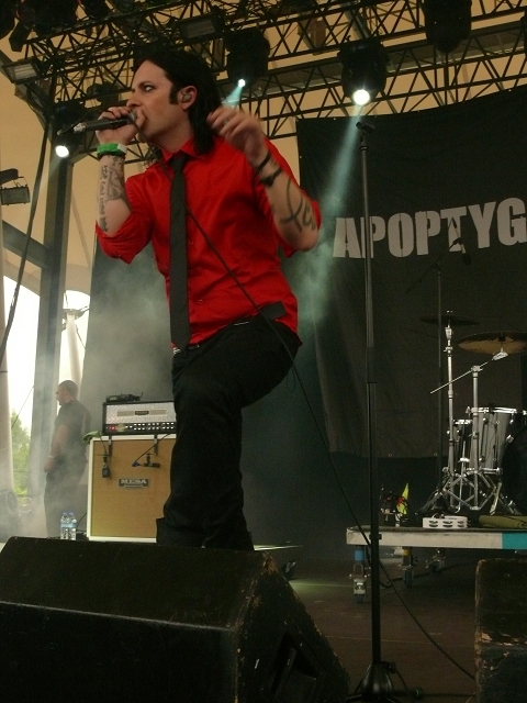 Apoptygma Berzerk
