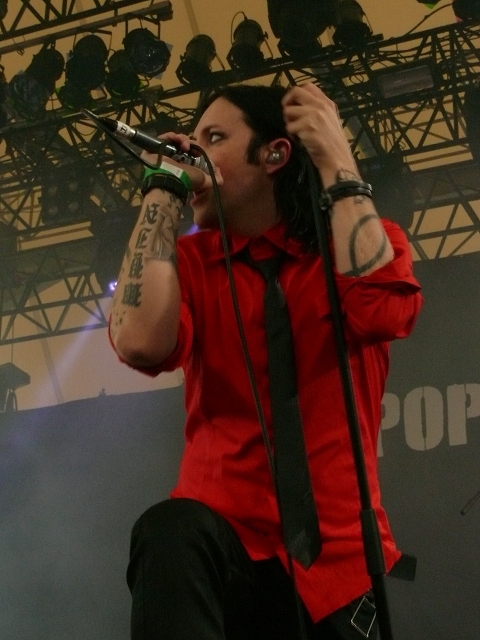 Apoptygma Berzerk