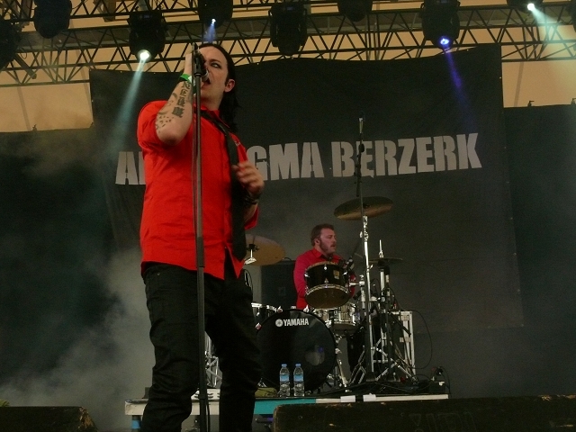 Apoptygma Berzerk