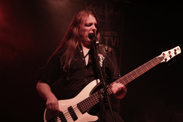 Tyr
