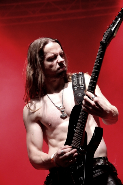 Tyr