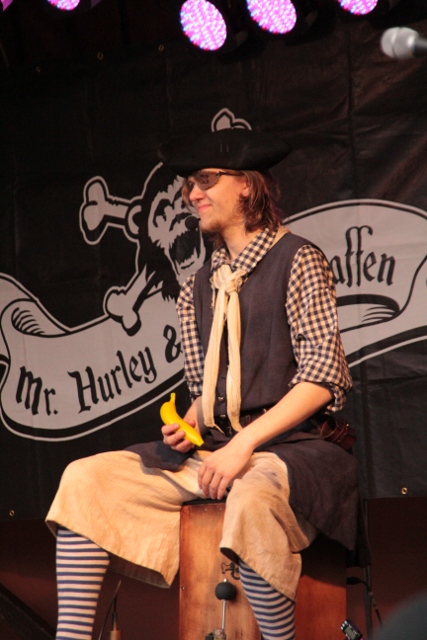 Mr. Hurley & Die Pulveraffen