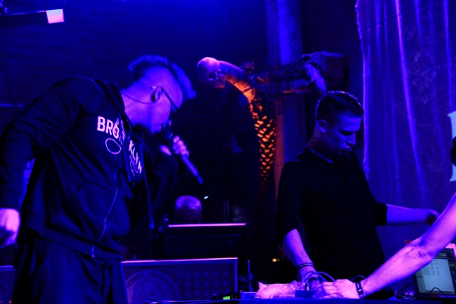Faderhead