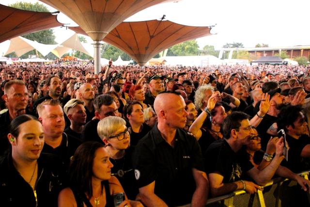 VNV Nation