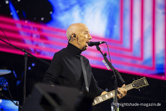 Midge Ure