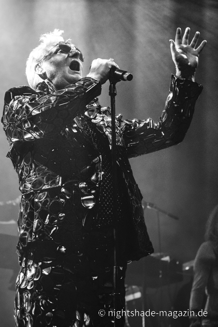 Andy Bell