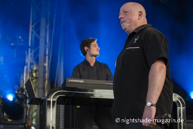 VNV Nation