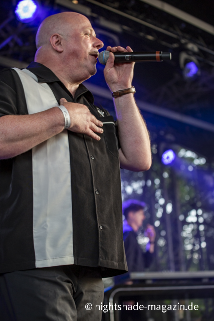 VNV Nation