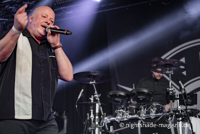 VNV Nation