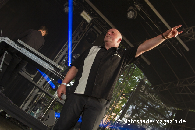 VNV Nation