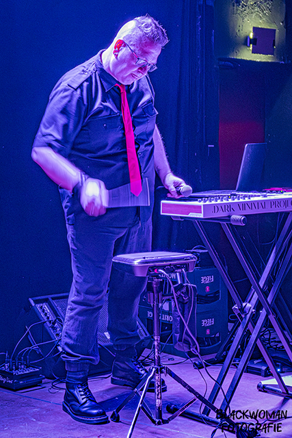 Dark Minimal Project