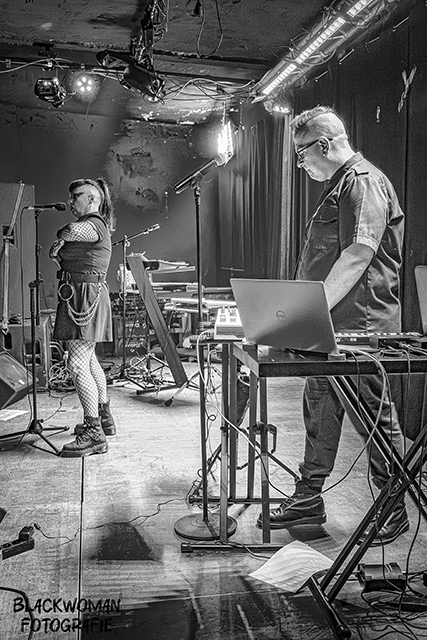 Dark Minimal Project