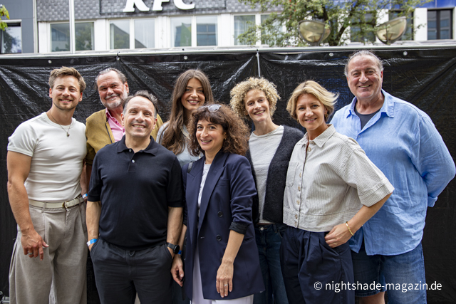 Bülent Akşen und der WaPo Duisburg Cast