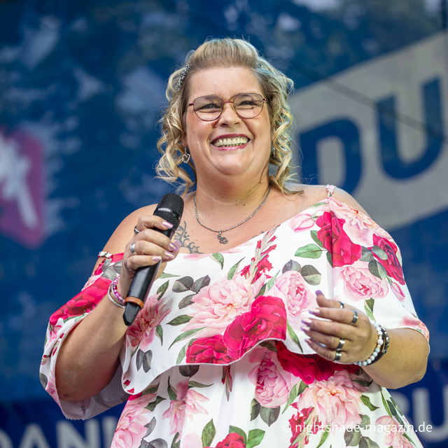 Janine MarX