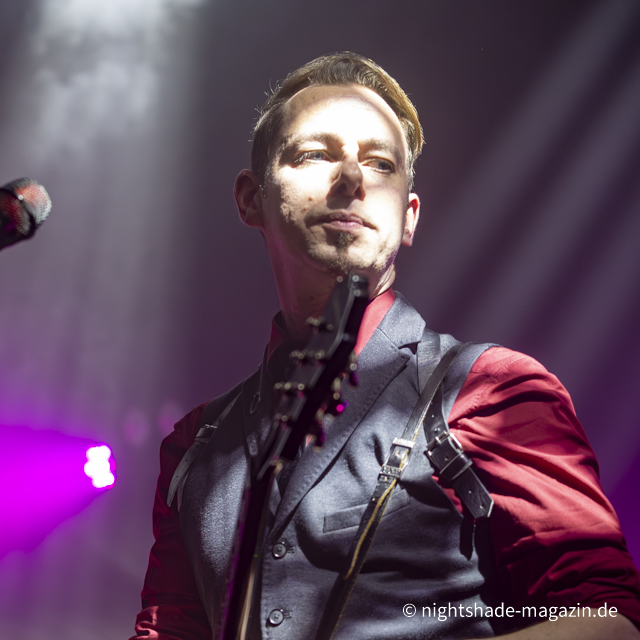 Dark Skies Over Witten X - No Love Lost