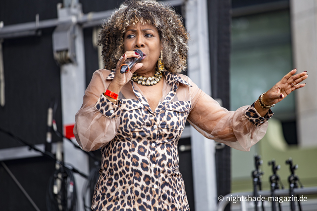 Shirley Brug