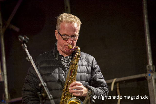Judy Rafat & Band