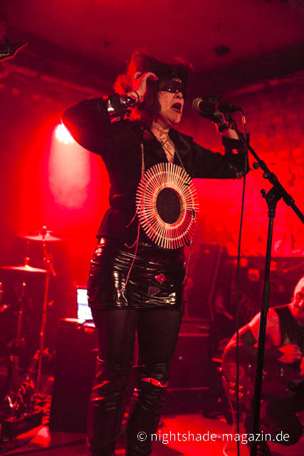 Elvira & The Bats