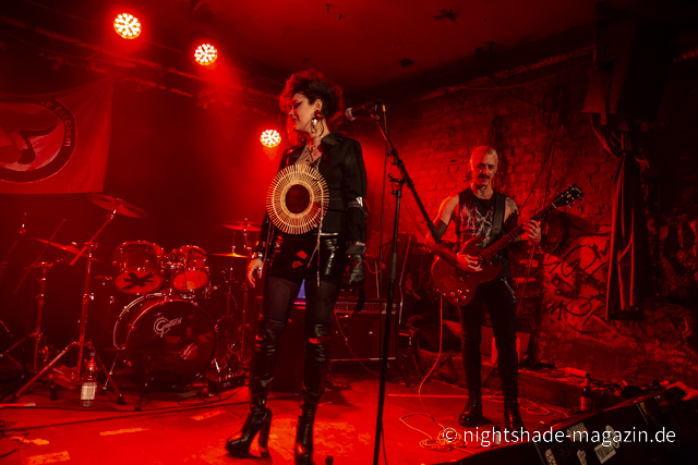 Elvira & The Bats
