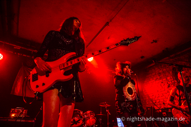 Elvira & The Bats
