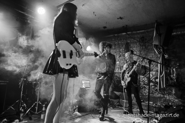 Elvira & The Bats