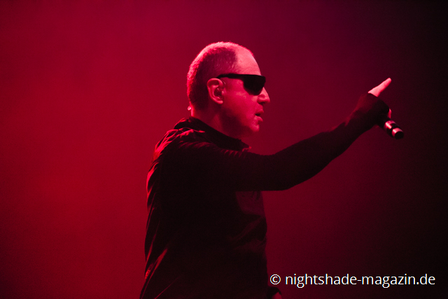 Front 242