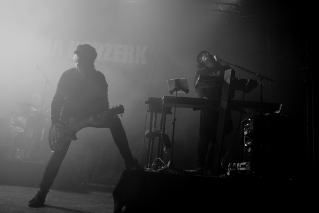 Apoptygma Berzerk