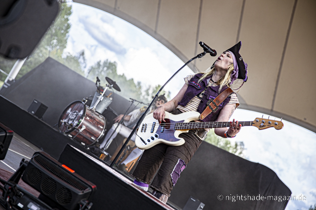 Mr. Hurley & Die Pulveraffen