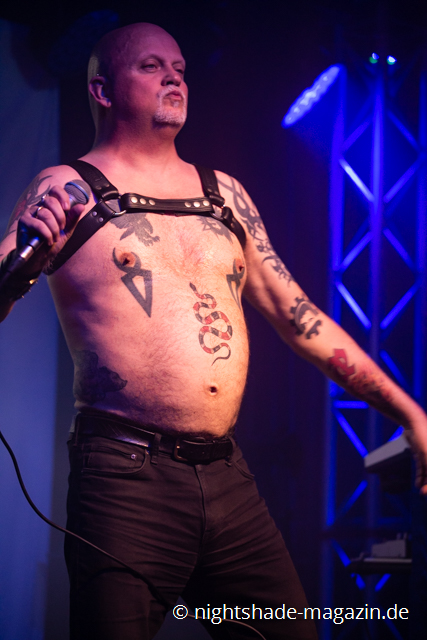Leaether Strip