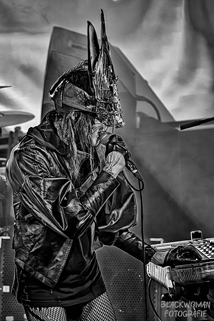 IAMX