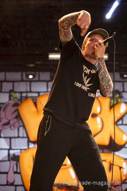 Neck Deep