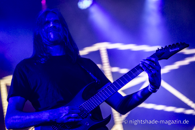 TesseracT