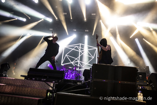 TesseracT