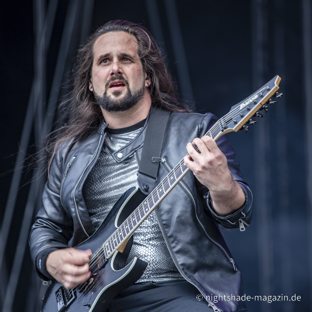 League Of Distortion