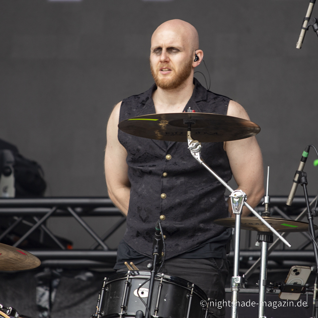 League Of Distortion