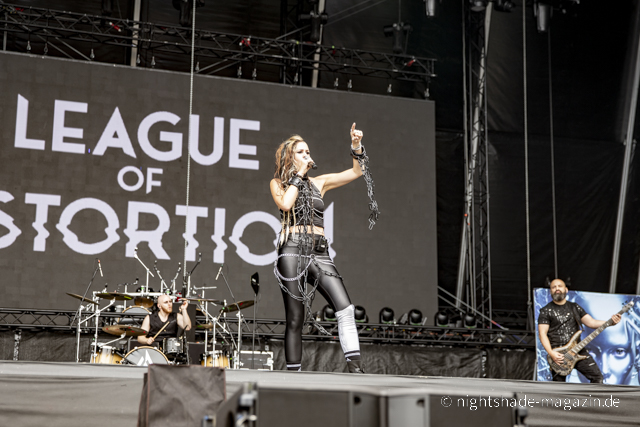 League Of Distortion