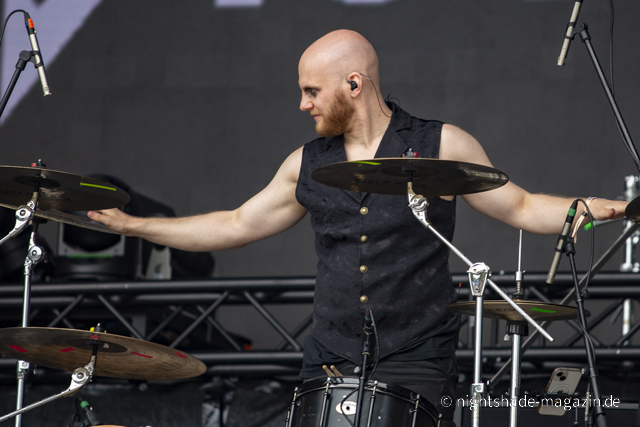 League Of Distortion