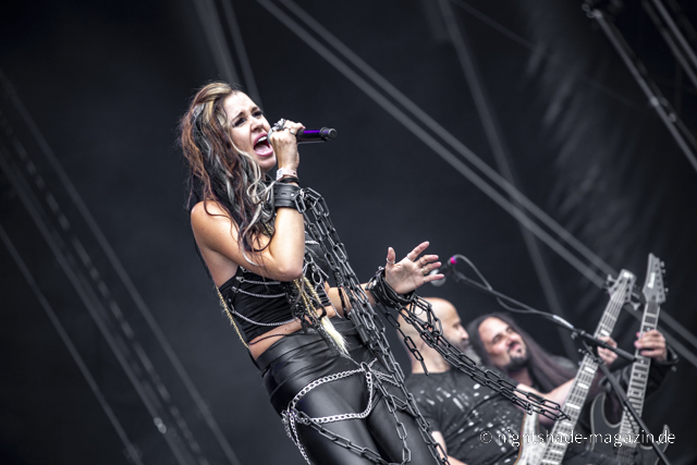 League Of Distortion