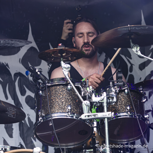 Grave Intentions