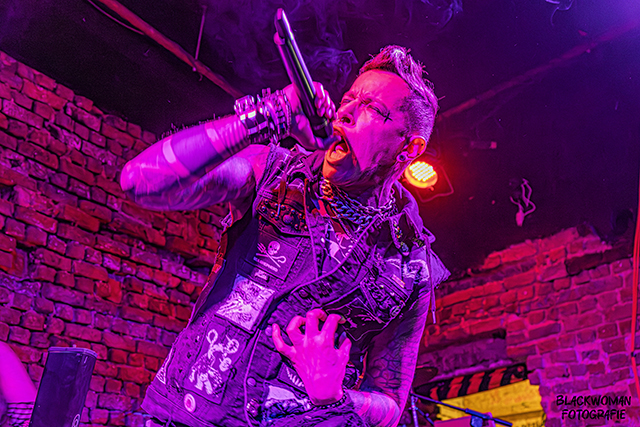 Super Dragon Punch!!