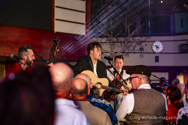 Alan Power and The Aftershocks