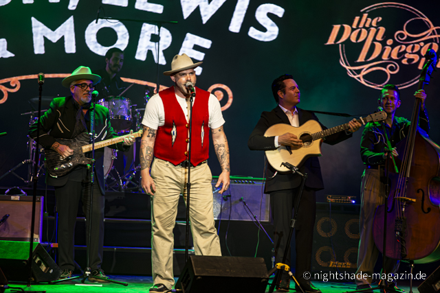 Best of Cash, Lewis & more