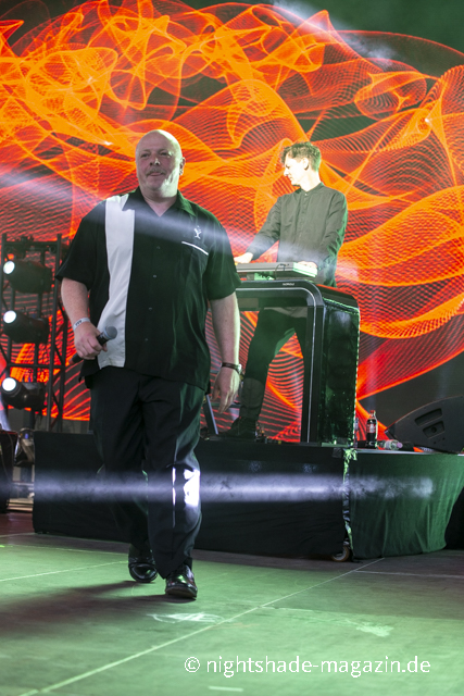 VNV Nation