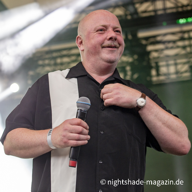 VNV Nation