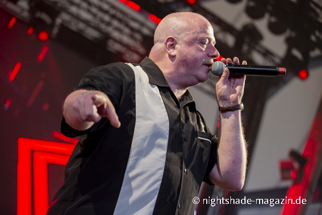 VNV Nation