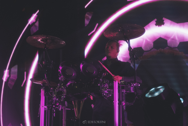 VNV Nation
