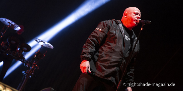 VNV Nation